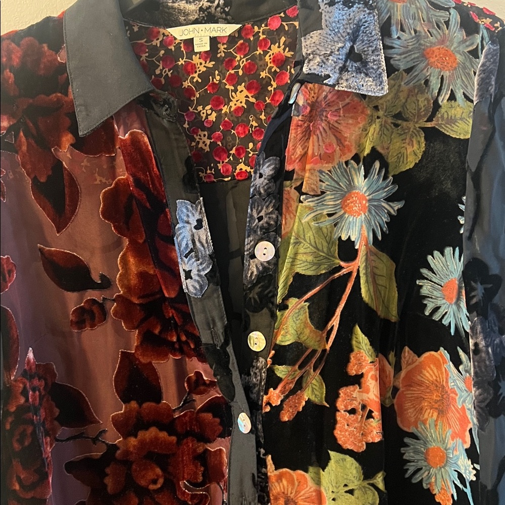 John Mark NWT Velvet Multicolor Floral Blouse
